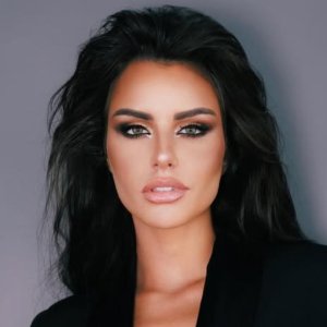 Directora de Miss Grand emite comunicado luego que Emilia Dides anunciara que no participará en el concurso de belleza