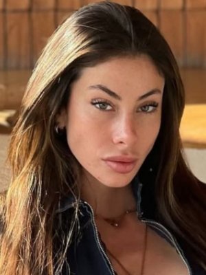 Javiera Michelson confirma su divorcio: “Me hackeaba el celular y me tenía vigilada”