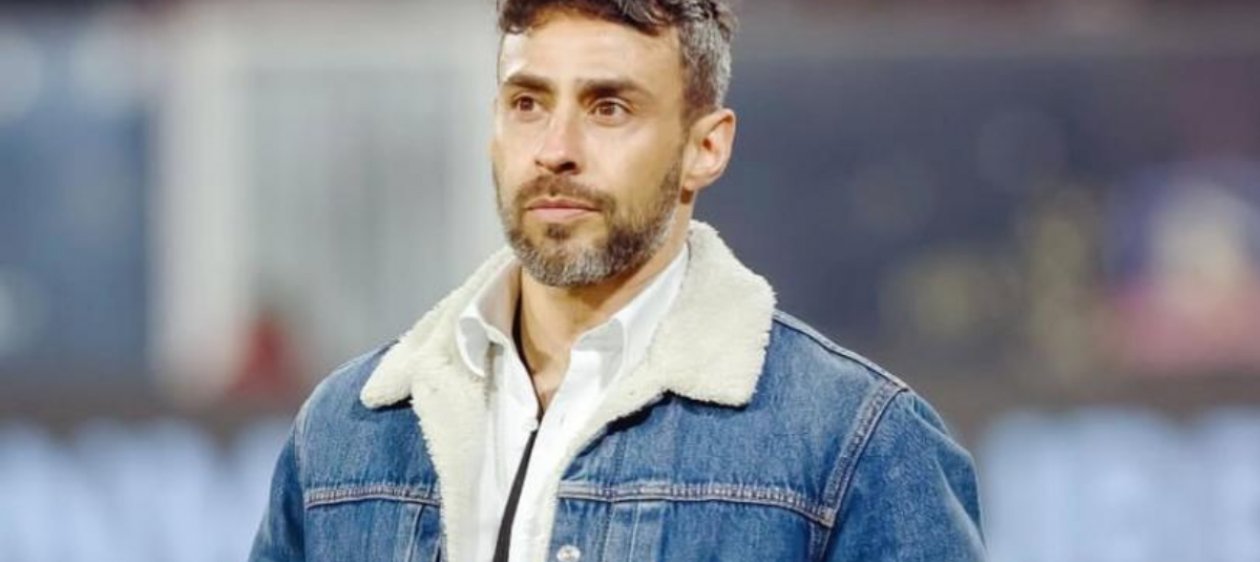 Jorge Valdivia pidió salir del país por particular motivo