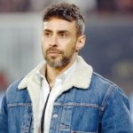 Jorge Valdivia pidió salir del país por particular motivo