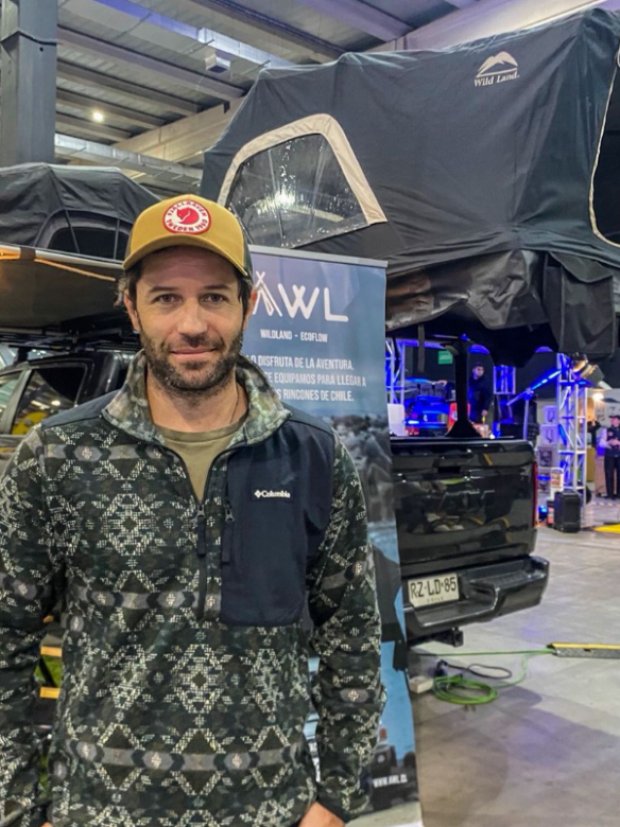 La sorpresa de Motortec 2025: Cristián Arriagada presentó su empresa de carpas y equipamiento para aventuras sobre ruedas