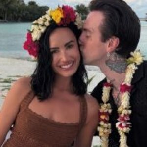 Las imperdibles postales de la luna de miel de Demi Lovato
