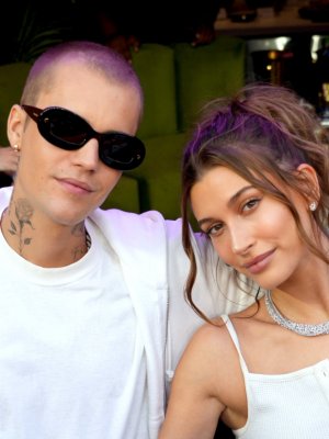Las fotos familiares con las que Justin Bieber anunció 