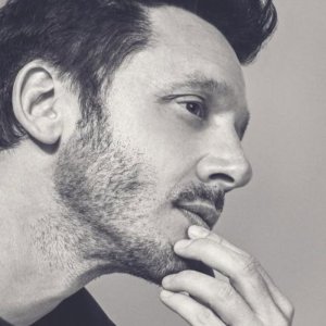 Benja Vicuña pide calma en medio del caos: 