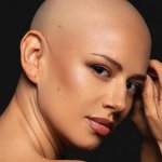 Karla Melo comparte emotiva penúltima quimioterapia: "Ya no queda nada"