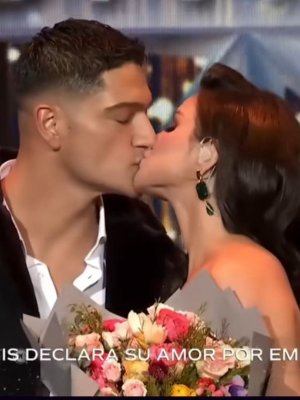 La romántica sorpresa de Sammis Reyes a Emilia Dides en semifinal de Miss Universo Chile: “Eres el amor de mi vida”