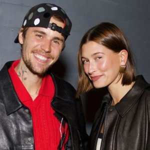 Justin Bieber asume complejidades en su relación con Hailey