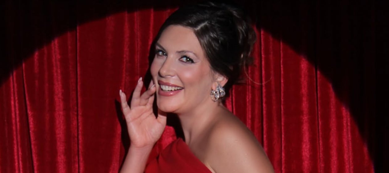 Eugenia Lemos comparte emotivas fotografías de su avanzado embarazo