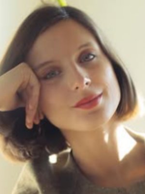 La imagen que sella la relación entre la actriz Paula Luchsinger y un alto puesto de Gobierno