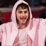 ¿Qué le pasó? Timothée Chalamet luce irreconocible con su nuevo look