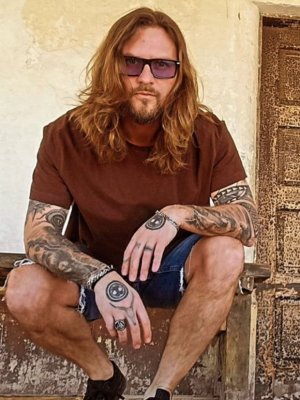 Jean Philippe Cretton sobre romances inventados:  Jean Philippe Cretton sobre romances inventados: