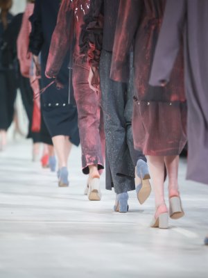 Pasarela Moda Santiago 2025: El regreso triunfal de la alta costura chilena