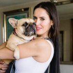 "Adiós hijita, te amo": El desgarrador mensaje de Adriana Barrientos por la muerte de su perrita Asia