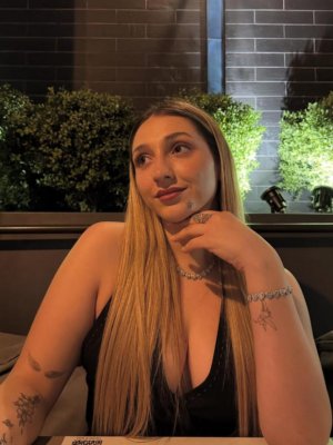 ¡Nuevo look! Carlita sorprende con radical cambio por redes sociales