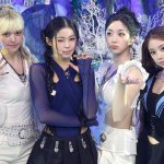 De público a protagonistas: NMIXX, la girl-band que visitó la Quinta en 2025 y ahora actuará en ella