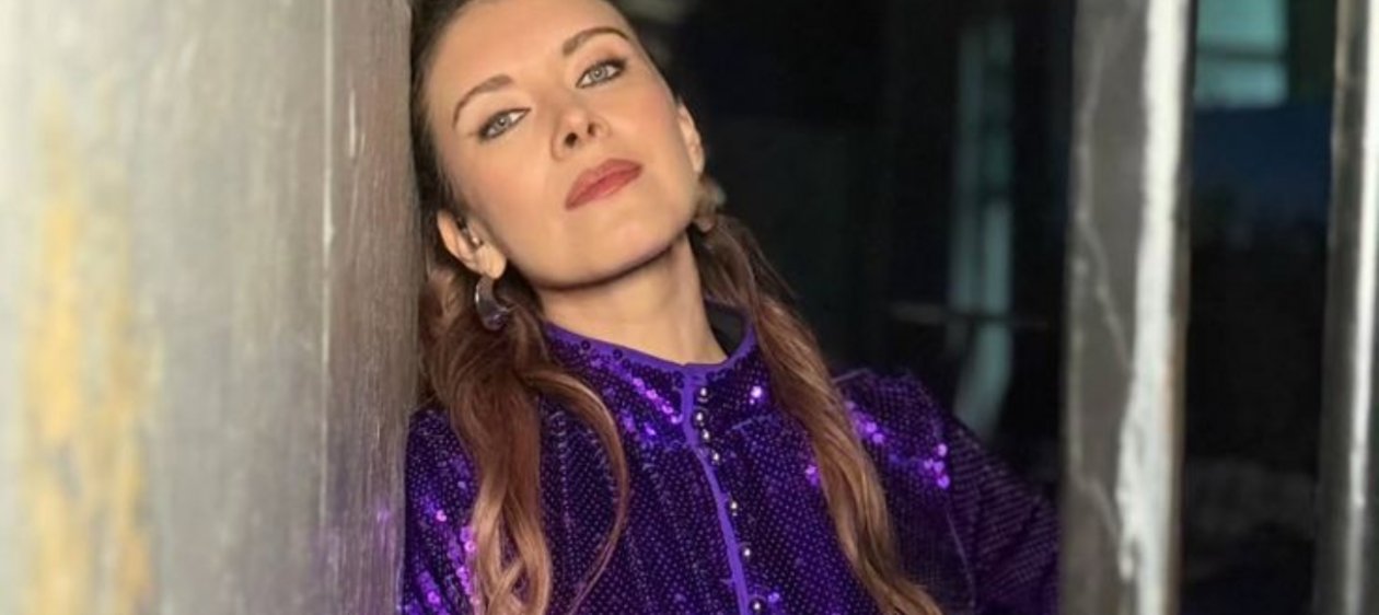 ¿En serio? Aseguran que Carla Jara pidió el despido de una maquilladora de TVN