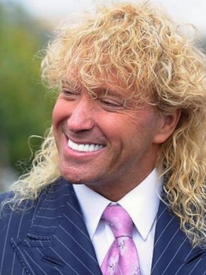 Leonardo Farkas sorprende a familias de Viña del Mar con generoso regalo de fin de año