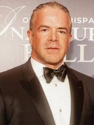 Fiscalía mexicana ordena la detención de Raúl Rocha, co-dueño de Miss Universo