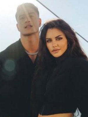 Sammis Reyes sorprendió con especial declaración de amor a Emilia Dides