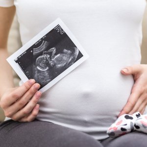 ¡Baby boom! Revisa las personas que se convirtieron padres o anunciaron su embarazo este 2025