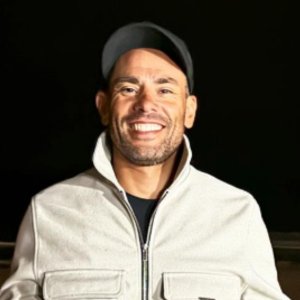 Claudio Valdivia anunció la muerte de familiar: 