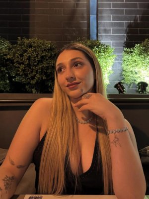 “Cada día amanezco con menos inflamación”: Carlita Inostroza contó de su recuperación tras cirugía