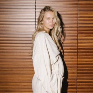 Alexandra Litvinova festejó su primer cumpleaños siendo mamá