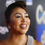 ¡Reapareció! Naya Fácil comparte video en el aeropuerto de Egipto y evidencia episodio de "acoso"