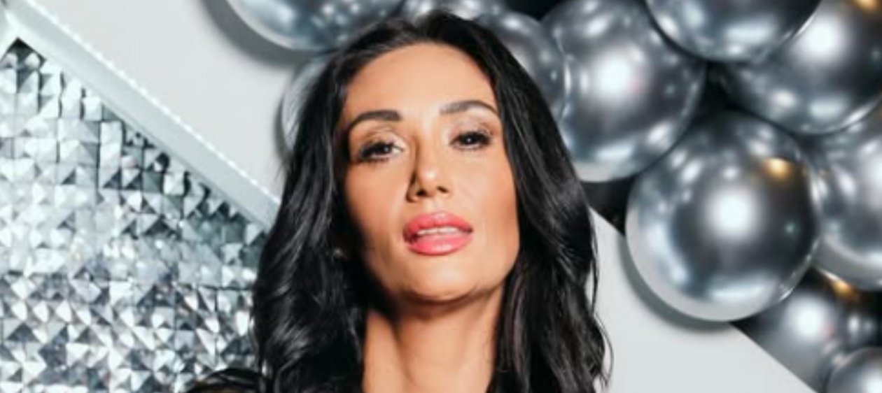 Pamela Díaz se sometió a intervención por complicación en implante mamario