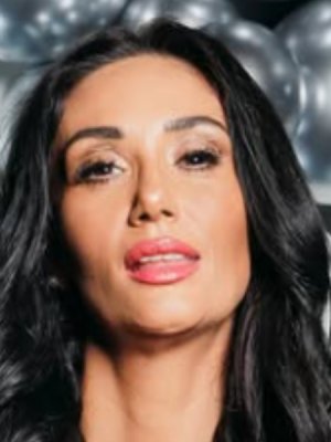 Pamela Díaz se sometió a intervención por complicación en implante mamario