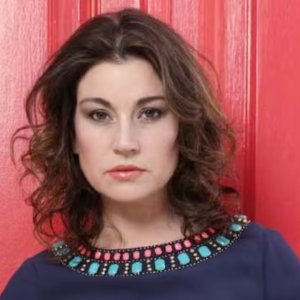 Javiera Contador anuncia cáncer de tiroides en estreno de su podcast