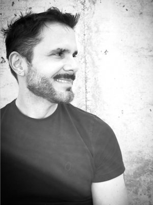 ¿Nuevo amor? Álvaro Ballero reaparece con misteriosa mujer