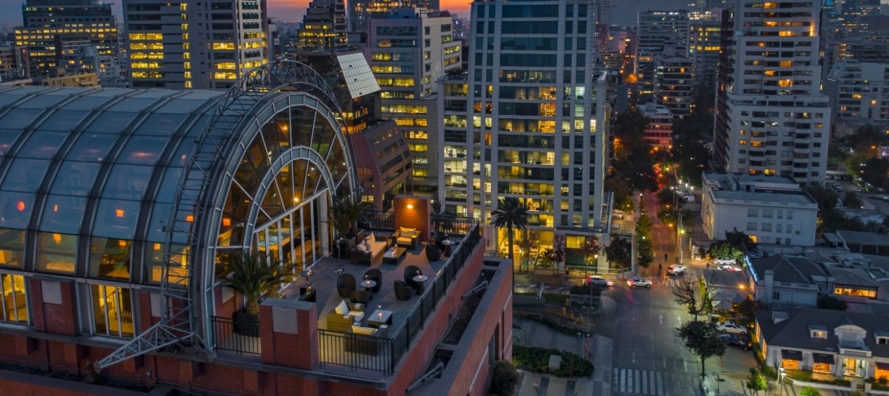 ¡Reconocimiento internacional! The Ritz-Carlton, Santiago recibe Llave Michelin