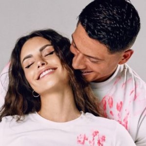 Sammis Reyes celebró un año de amor con Emilia Dides: 