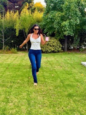 “Son mi refugio”: Yamila Reyna conmemora el 8M con mensaje a sus amigas