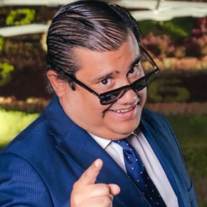 Nacho Pop y su rol en Socios por el Mundo: 