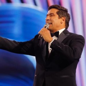 Aseguran que Rafael Araneda animará el Festival de Viña 2027