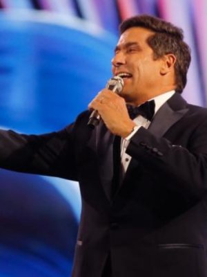 Aseguran que Rafael Araneda animará el Festival de Viña 2027