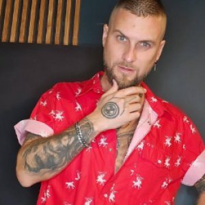 ¿Serán pareja? Jean-Philippe Cretton publica fotografía que enciende rumores de romance