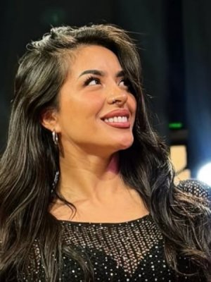 Bailarina de Fiebre de Baile confirma ruptura amorosa con cantante nacional