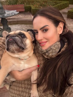 El emotivo video de Adriana Barrientos recordando a su perrita