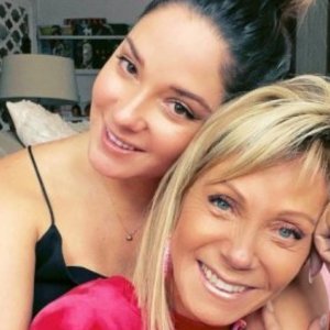 ¡Reconciliadas! Comparten fotografía de Raquel Argandoña y Kel Calderón en mall capitalino