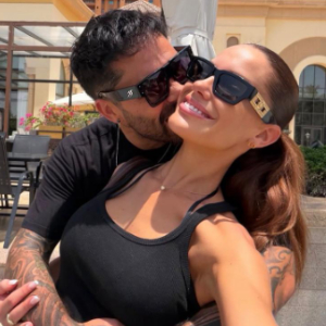 Gala Caldirola viajó hasta Qatar para reencontrarse con Mago Jiménez