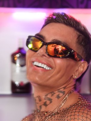 Nelson Mauri sorprende con radical cambio de look