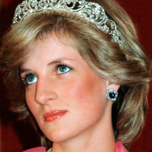 Carta personal de la princesa Diana revela reflexiones tras histórica entrevista televisiva