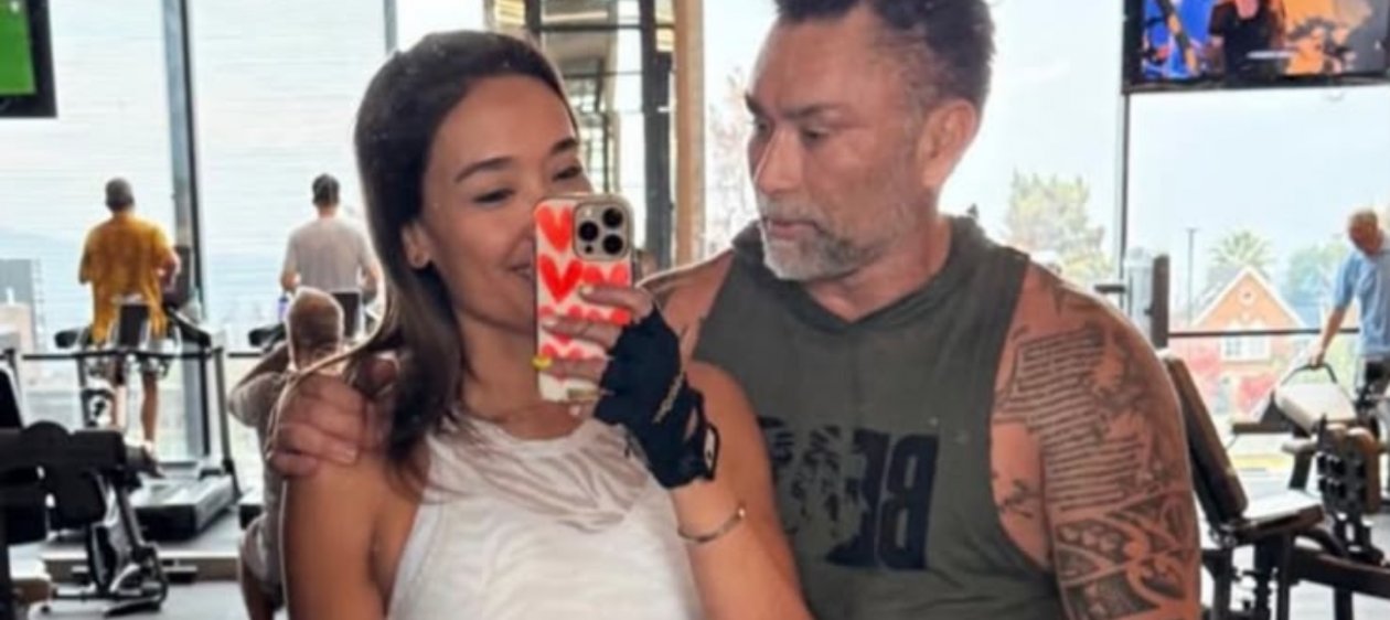 ¡Lo hizo público! Chino Ríos revela cómo es la intimidad con su pareja actual