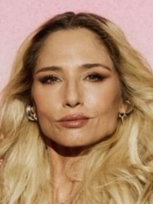 La emotiva carta de Mane Swett por cumpleaños de su hijo: “Poder hablarnos, sin hablar”