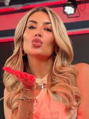 Camila Andrade volvió a la televisión ¡Debutó como panelista!