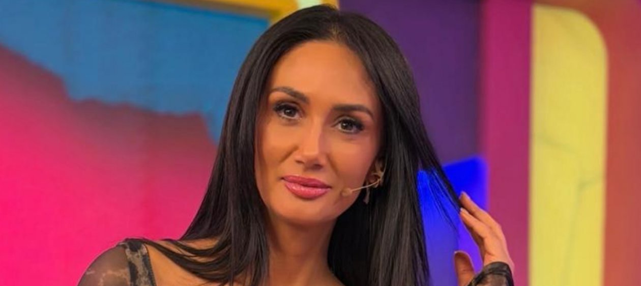Aseguran que Pamela Díaz habría abandonado a una perrita