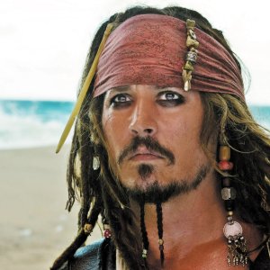 Confirman conversaciones para el regreso de Johnny Depp a “Piratas del Caribe”